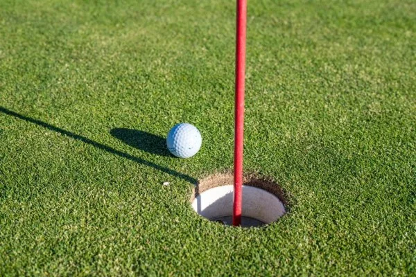 索尔海姆杯首日欧洲领先 林希妤创历史成首位出战中国大陆选手